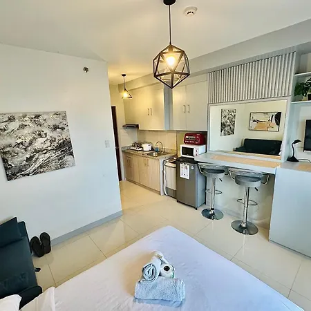 Studio Casa Mira Tower 2 Cebu Exterior photo